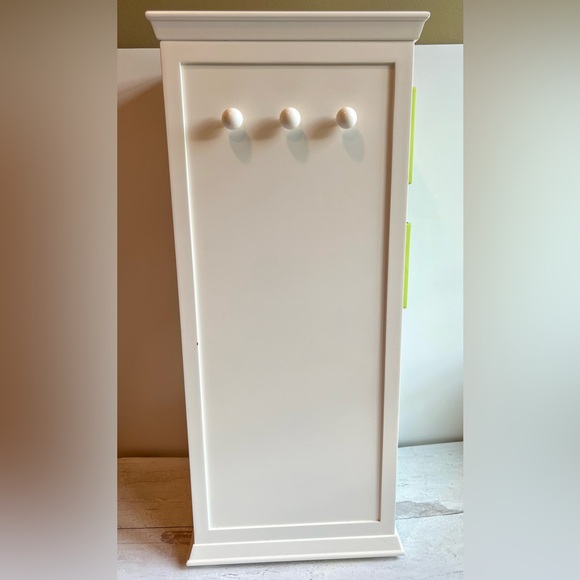 AMERICAN GIRL DOLL White Storage Tower - Picture 3 of 3